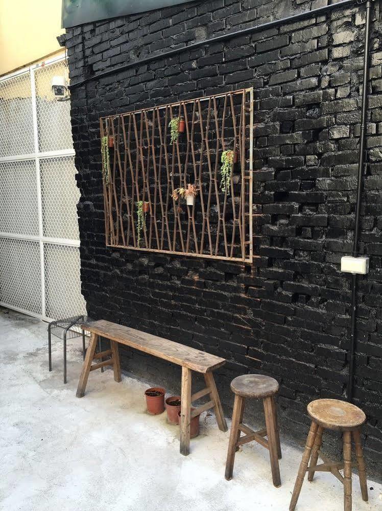 被愛咖啡小旅館 Birdeye Garden Tainan Exterior foto